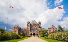 大龄留学生申请加拿大留学签证，怎样避免被拒签