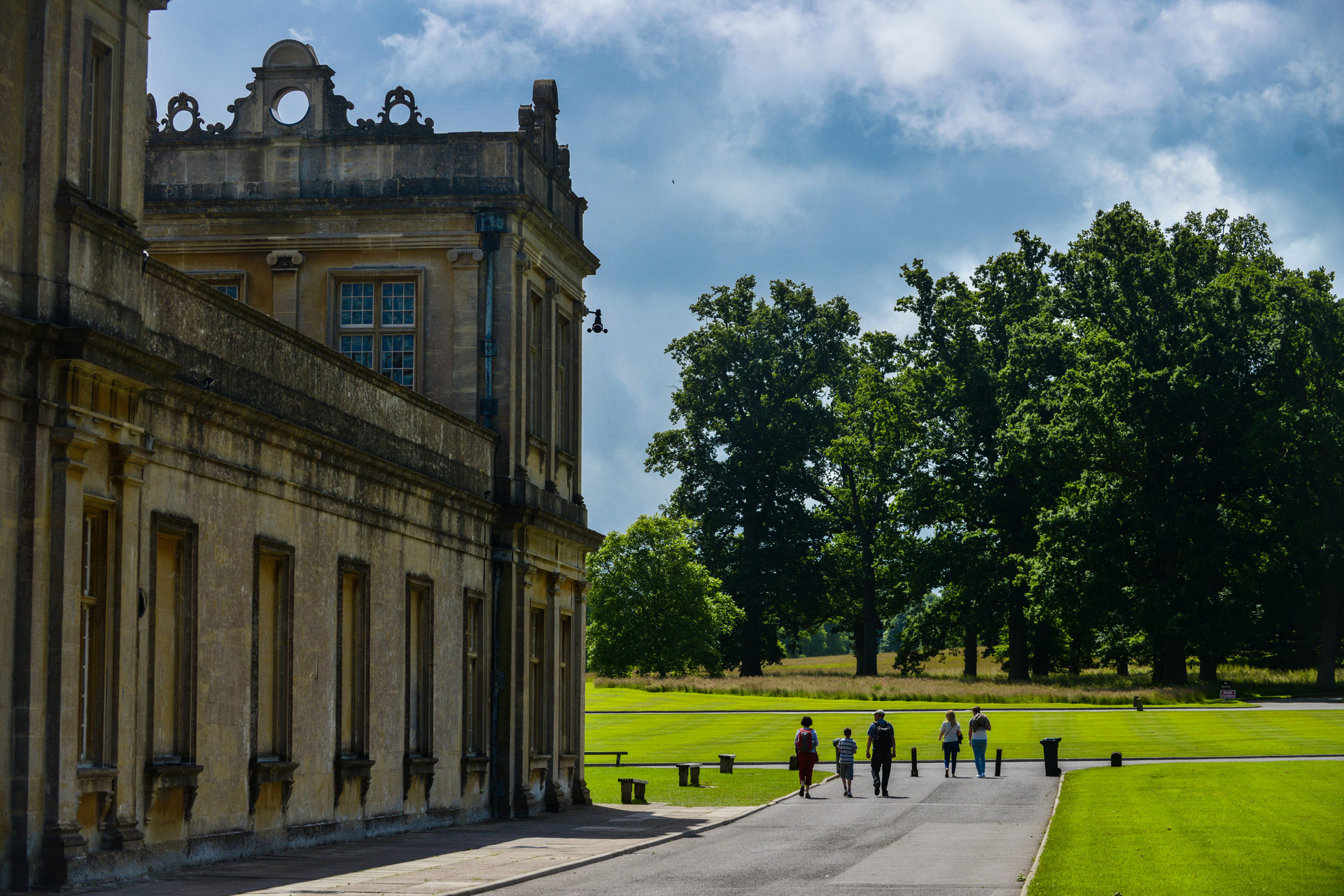 英国g5大学本科申请条件,英国G5大学今年新增了哪些本科专业呢?