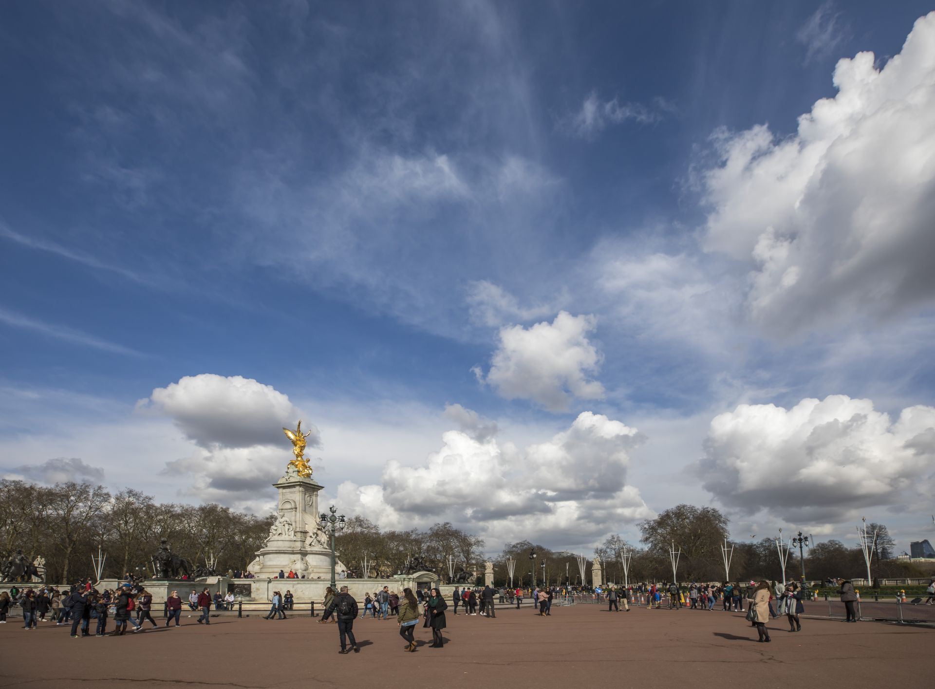 英国留学一年的费用,英国留学一年到底需要多少钱呢