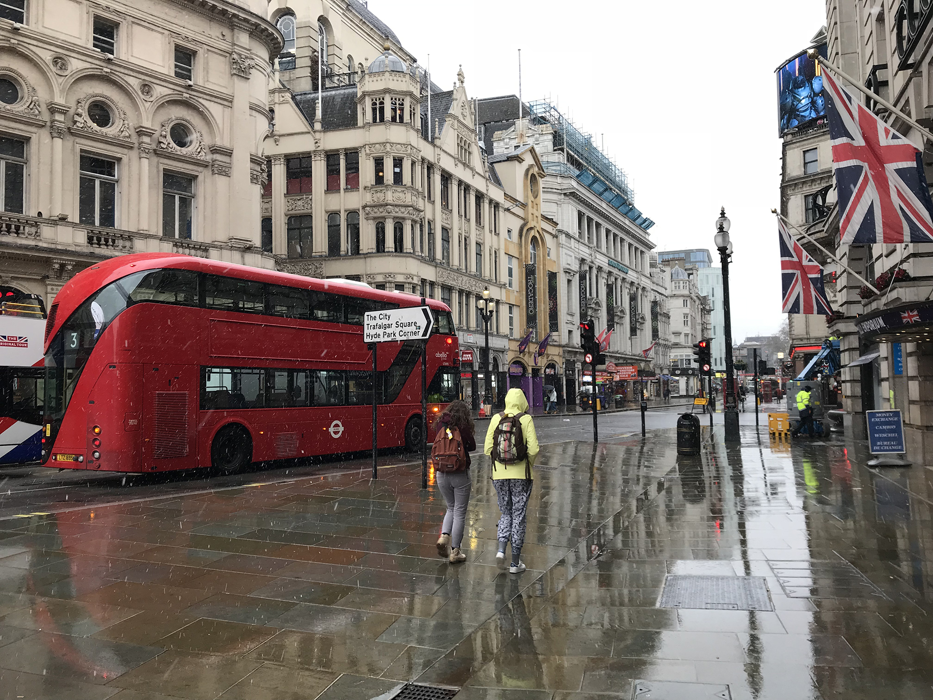 英国留学会计专业选哪个学校比较好,英国哪所学校的会计专业最好